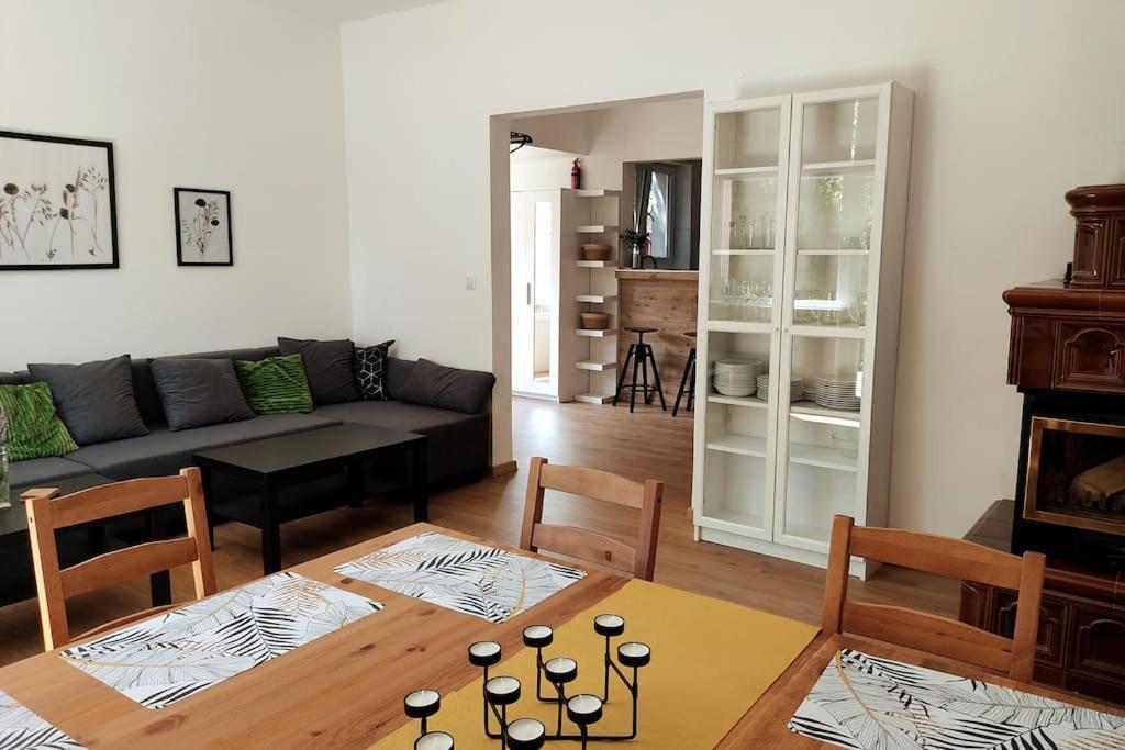 Flora House 3 Minutes From Lake Balaton Кестхей Екстер'єр фото