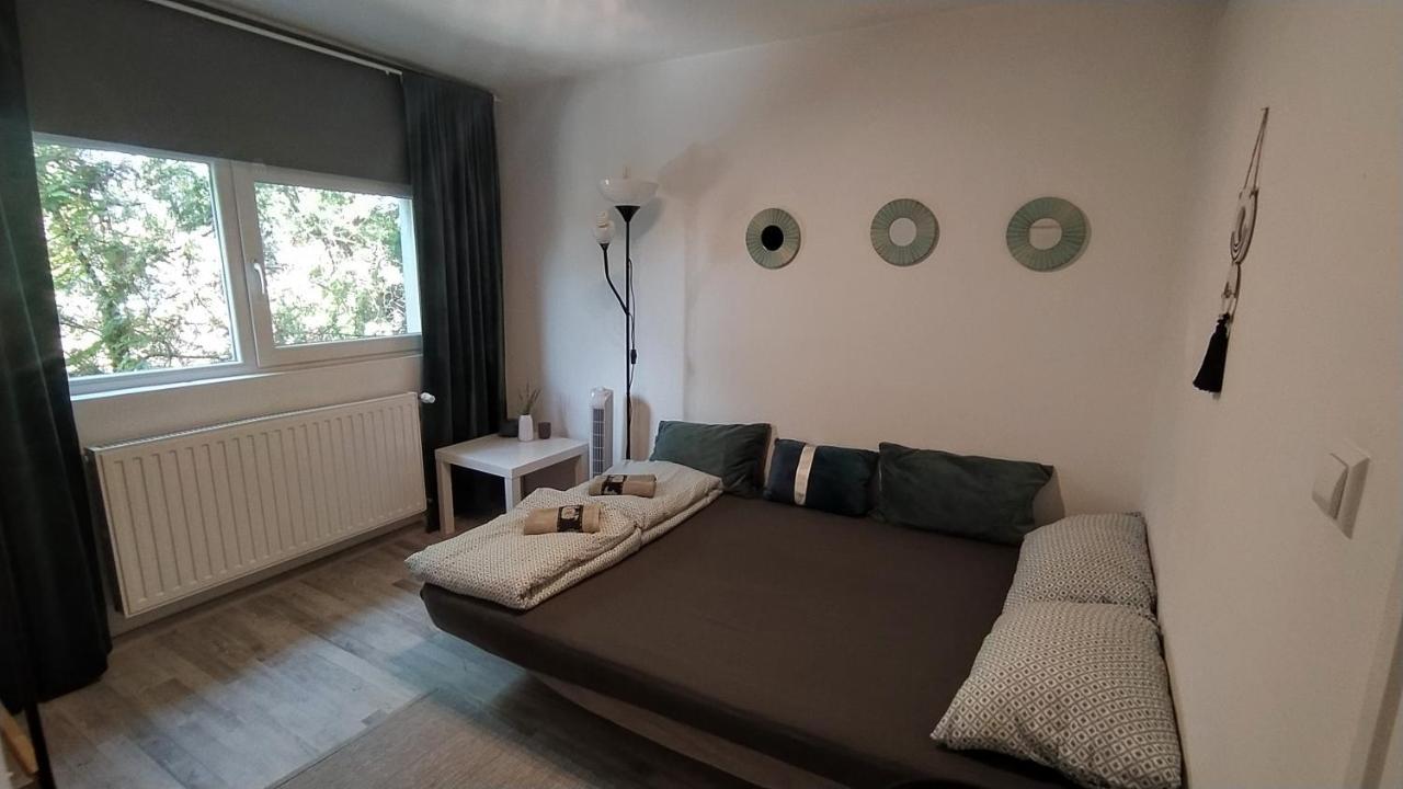 Flora House 3 Minutes From Lake Balaton Кестхей Екстер'єр фото