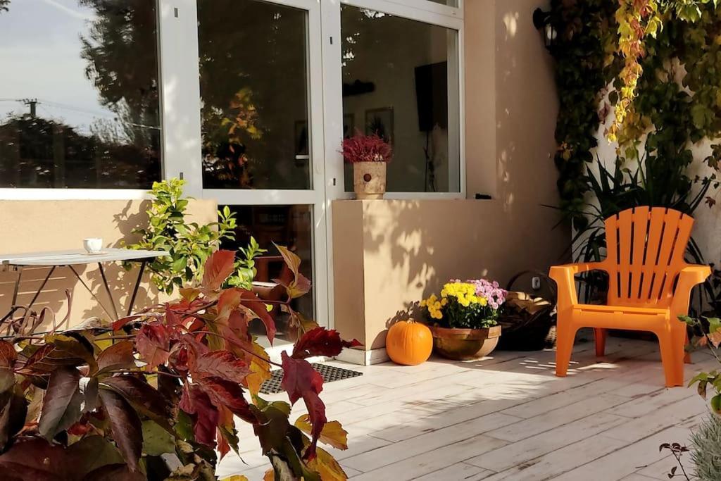 Flora House 3 Minutes From Lake Balaton Кестхей Екстер'єр фото
